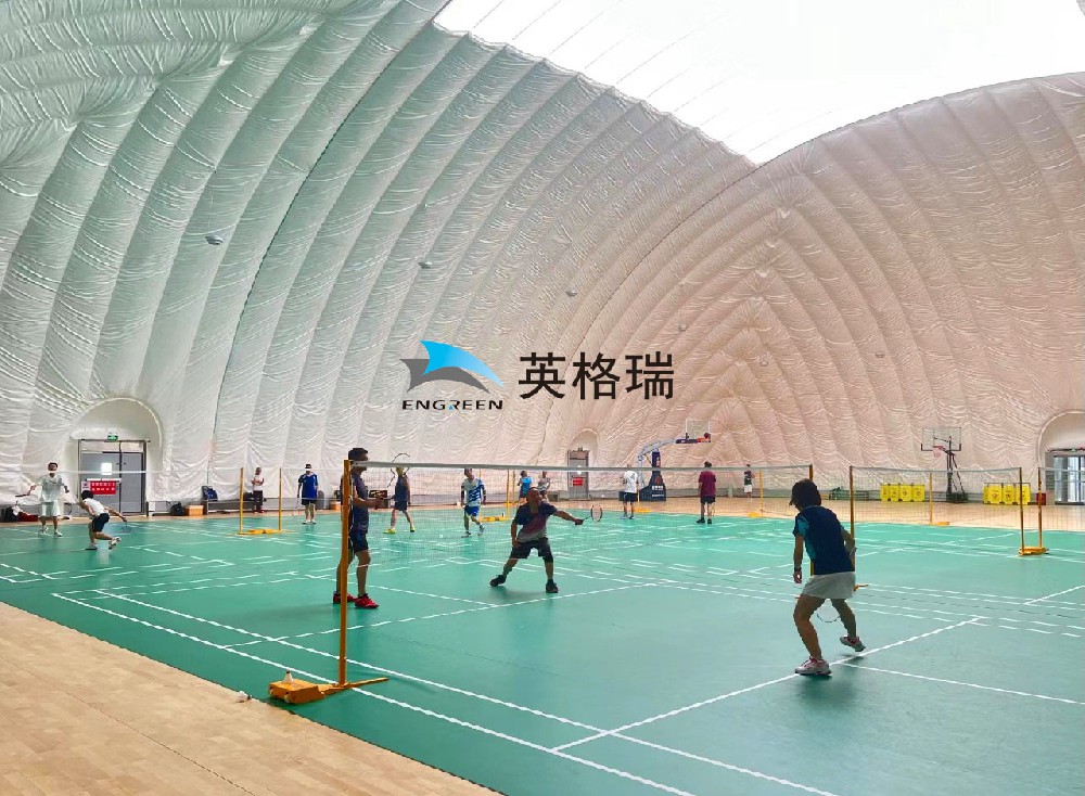 搭建一個富二代精产国品羽毛球館，享受羽毛球的樂趣